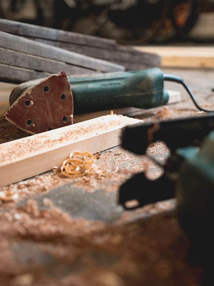 Wartung und Reparatur von Dachbau Breitenstein